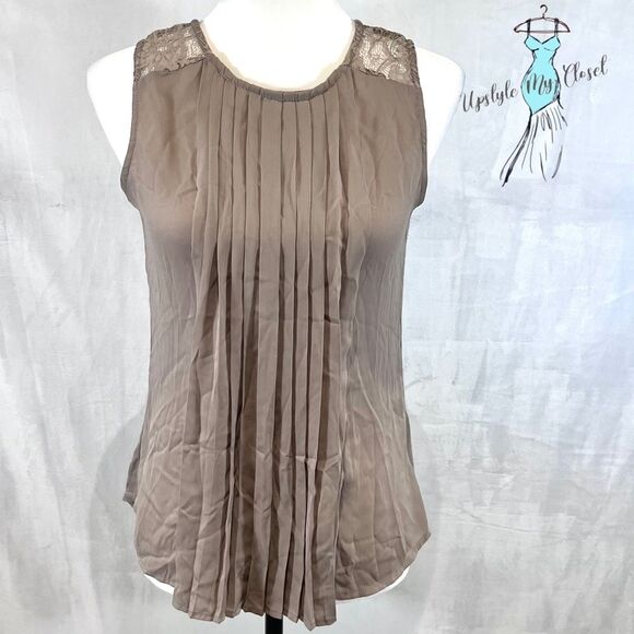 Mocha pleated lace detail top size XS - Picture 1 of 5